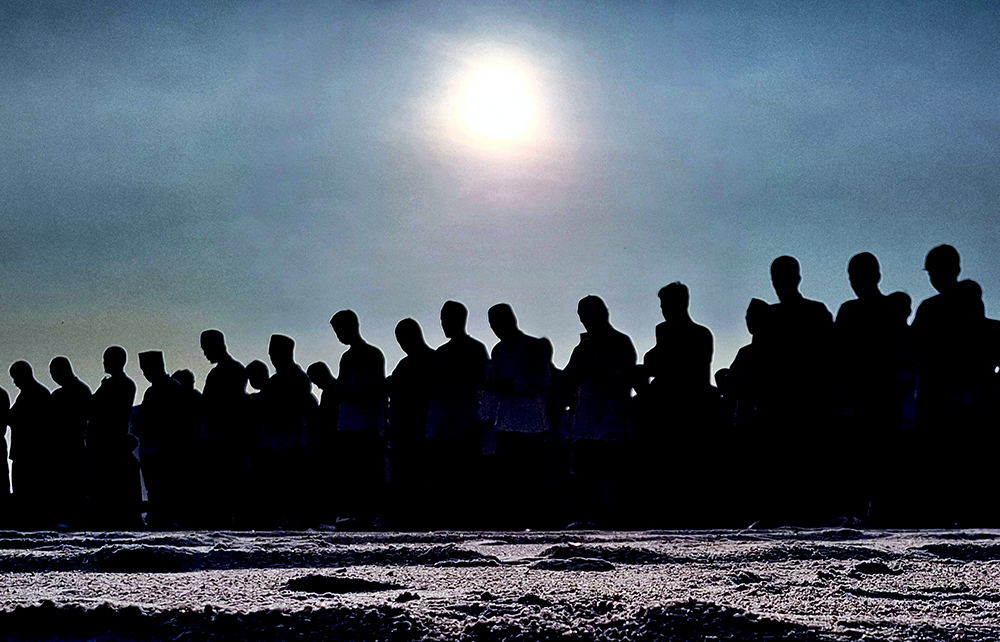 Umat Islam Shalat Idul Adha di kawasan Ancol, Jakarta. (BeritaNasional/Elvis Sendouw)