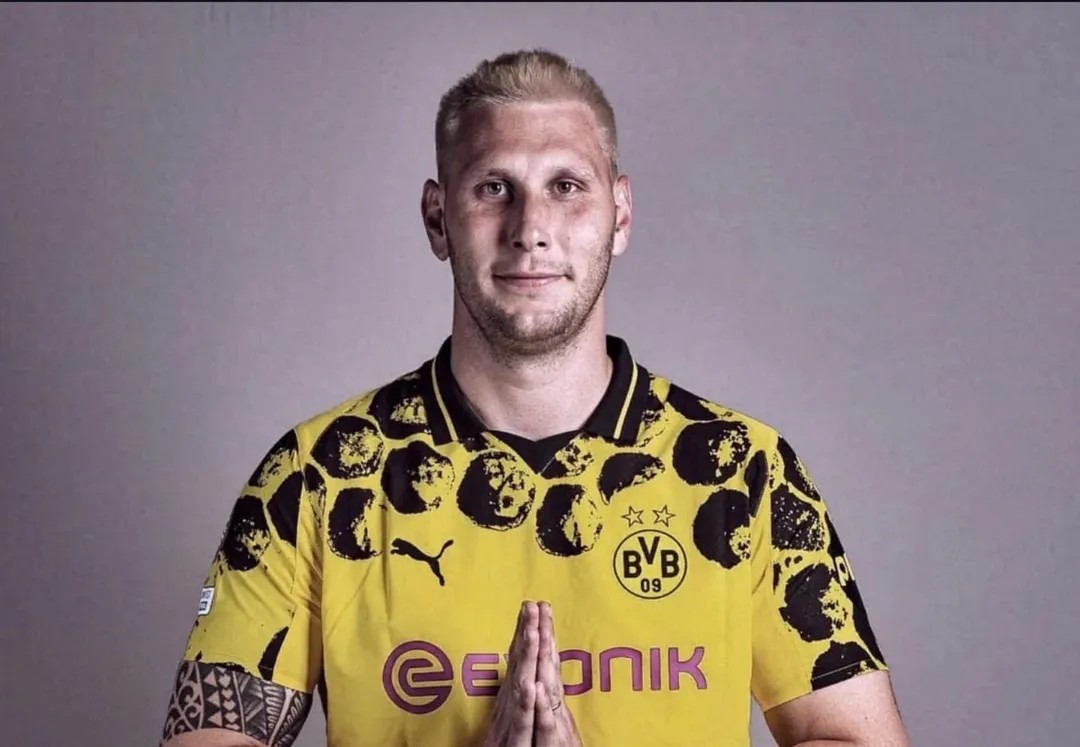 Bek tengah Borussia Dortmund Niklas Sule mengumumkan gantung sepatu. (Foto/Instagram)