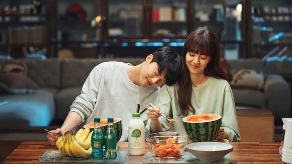 Im Soo Jung dalam Search: WWW. (BeritaNasional/Netflix)