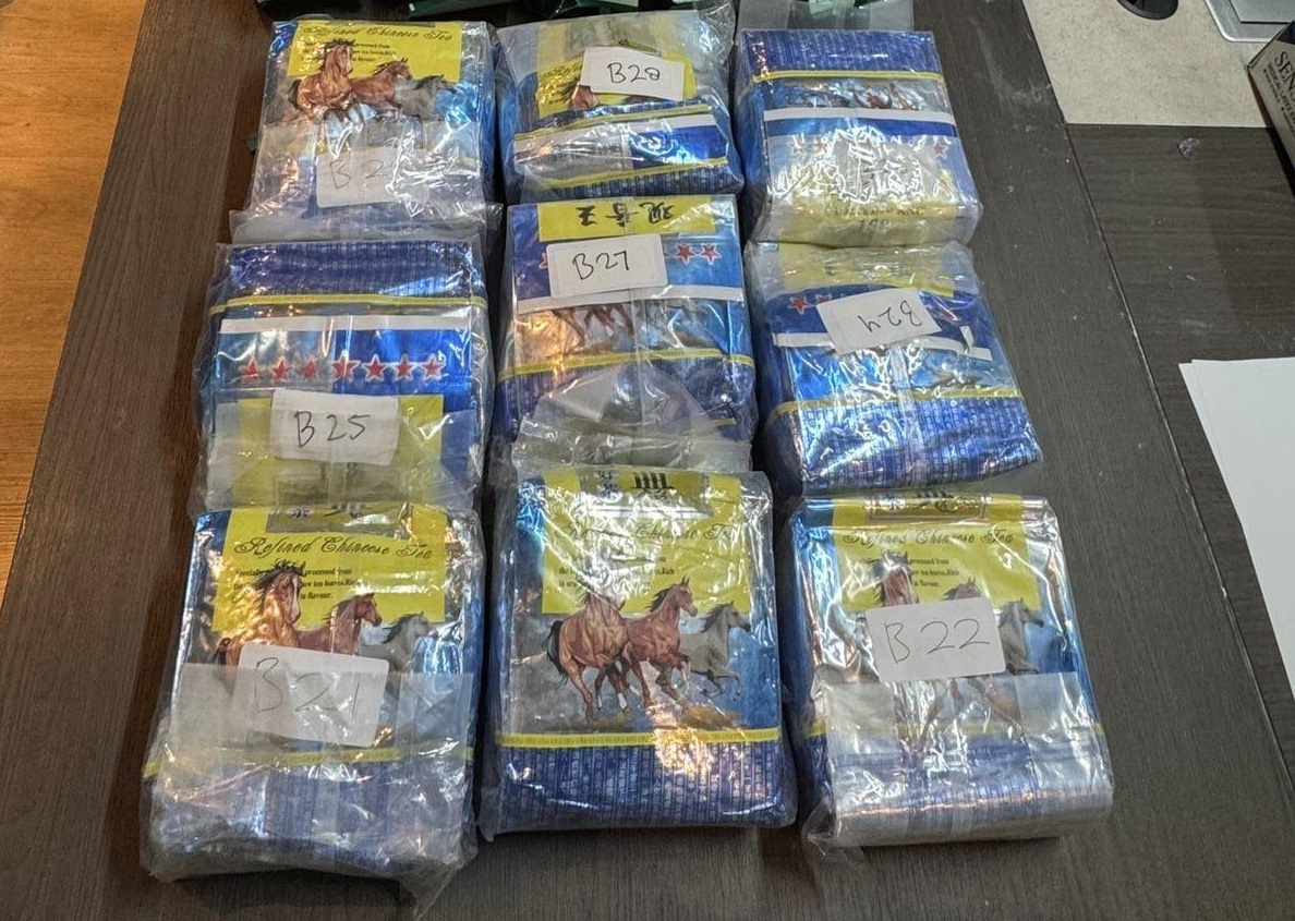 Bareskrim Polri Ringkus 2 Buronan Kurir Narkoba Jaringan Malaysia. (Foto/istimewa)