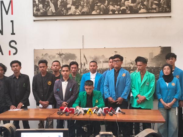 BEM Bersatu menggelar konferensi pers menolak gerakan mahasiswa yang ditunggangi kepentingan politik praktis. (BeritaNasional/Ahda)