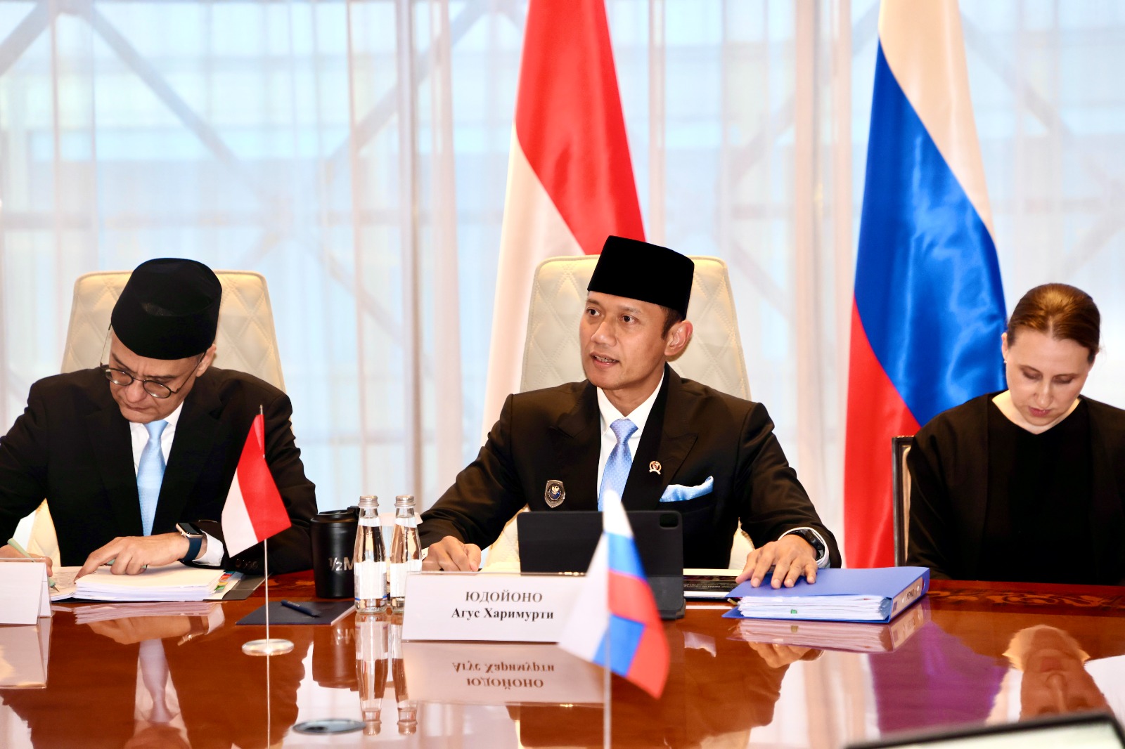 Menteri Koordinator Bidang Infrastruktur dan Pembangunan Kewilayahan Agus Harimurti Yudhoyono (AHY) saat di Rusia. (BeritaNasional/istimewa)