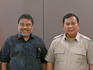 Presiden Prabowo Subianto terima Presiden KSPI Said Iqbal (kiri) jelang May Day 2026. (BeritaNasional/KSPI)