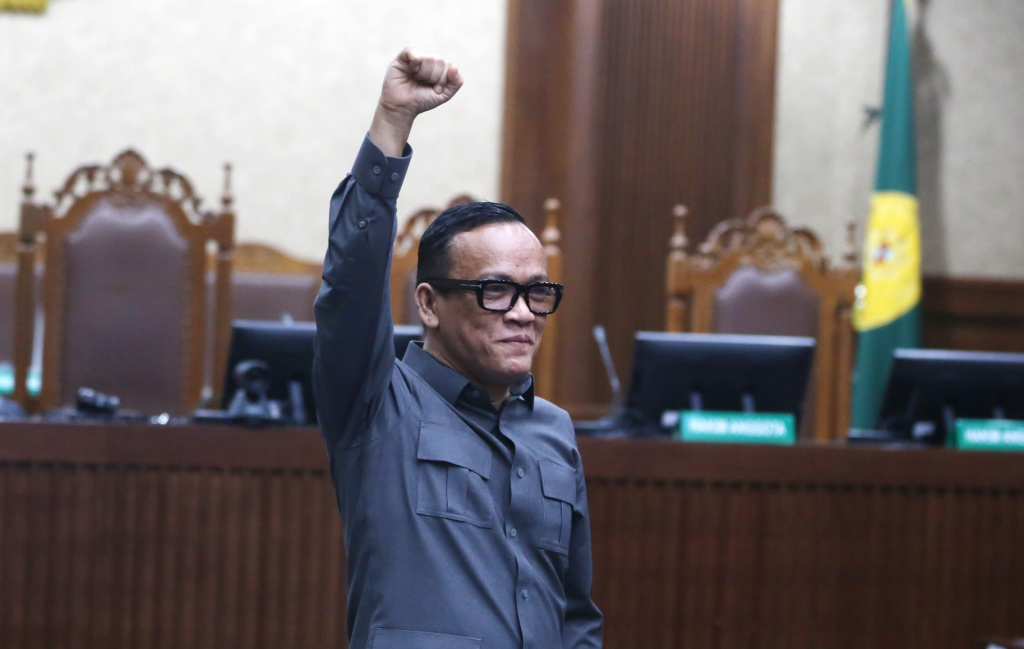 Terdakwa kasus dugaan pemerasan dalam pengurusan sertifikat K3 di Kementerian Ketenagakerjaan Immanuel Ebenezer mengikuti sidang pembacaan putusan di Pengadilan Tipikor, Jakarta, Kamis (4/6/2026). (Beritanasonal.com/Oke Atmaja)