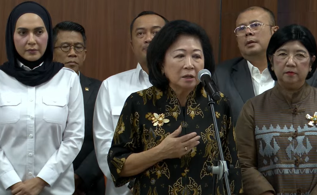 Wakil Ketua Dewan Ekonomi Nasional (DEN) Mari Elka Pangestu memberikan keterangan pers di gedung DPR Jakarta. (BeritaNasional/tangkapan layar)