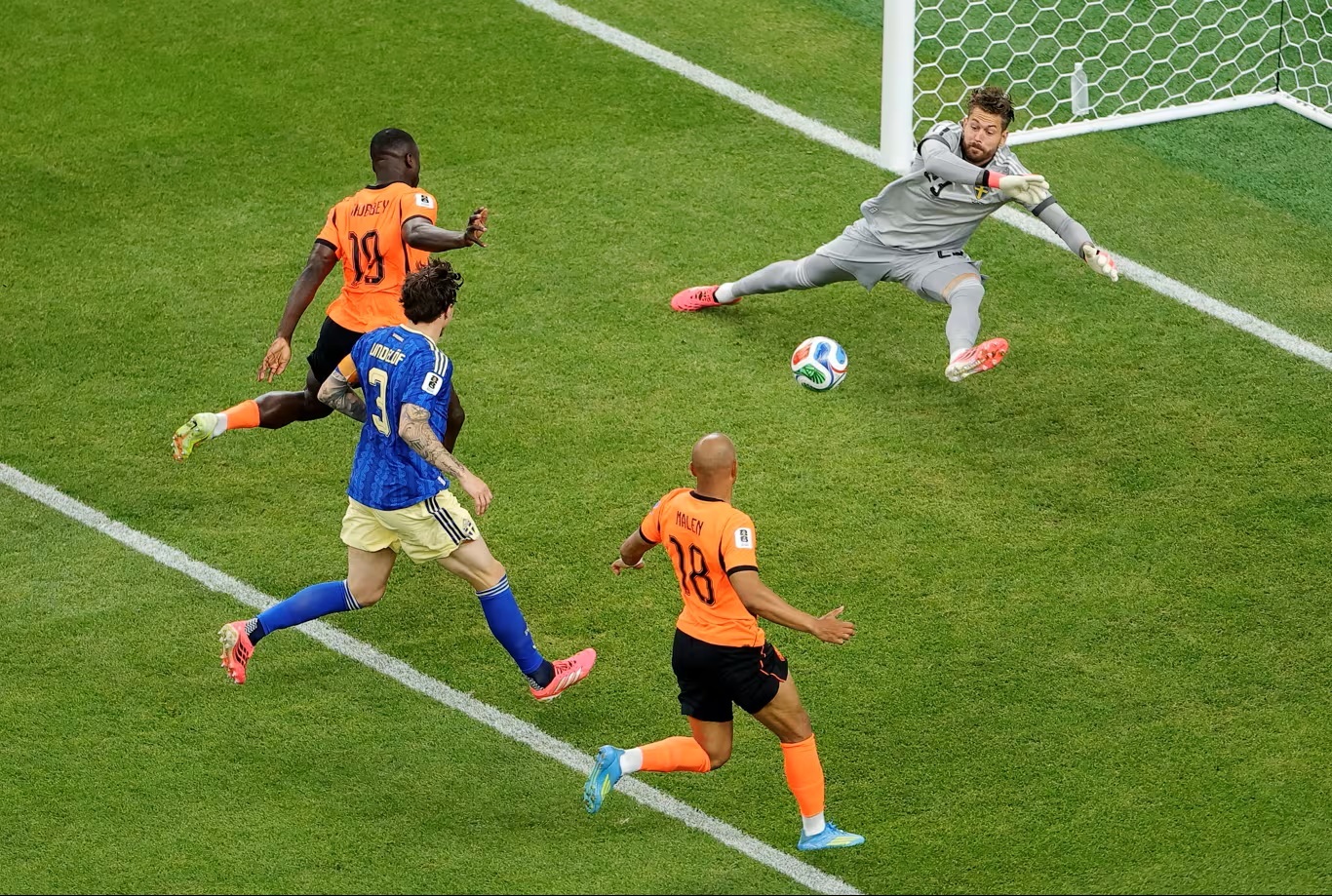 Pertandingan Belanda vs Swedia. (Foto/FIFA)