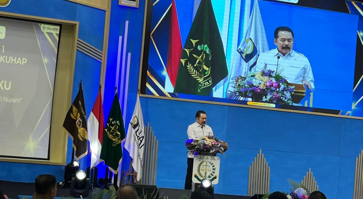Jaksa Agung ST Burhanuddin saat seminar nasional di Jakarta. (BeritaNasional/Bachtiarudin Alam)