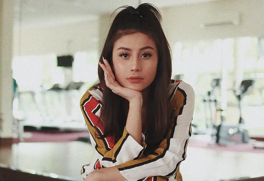 Selebgram Karin Novilda alias Awkarin. (Foto/IG: Awkarin)