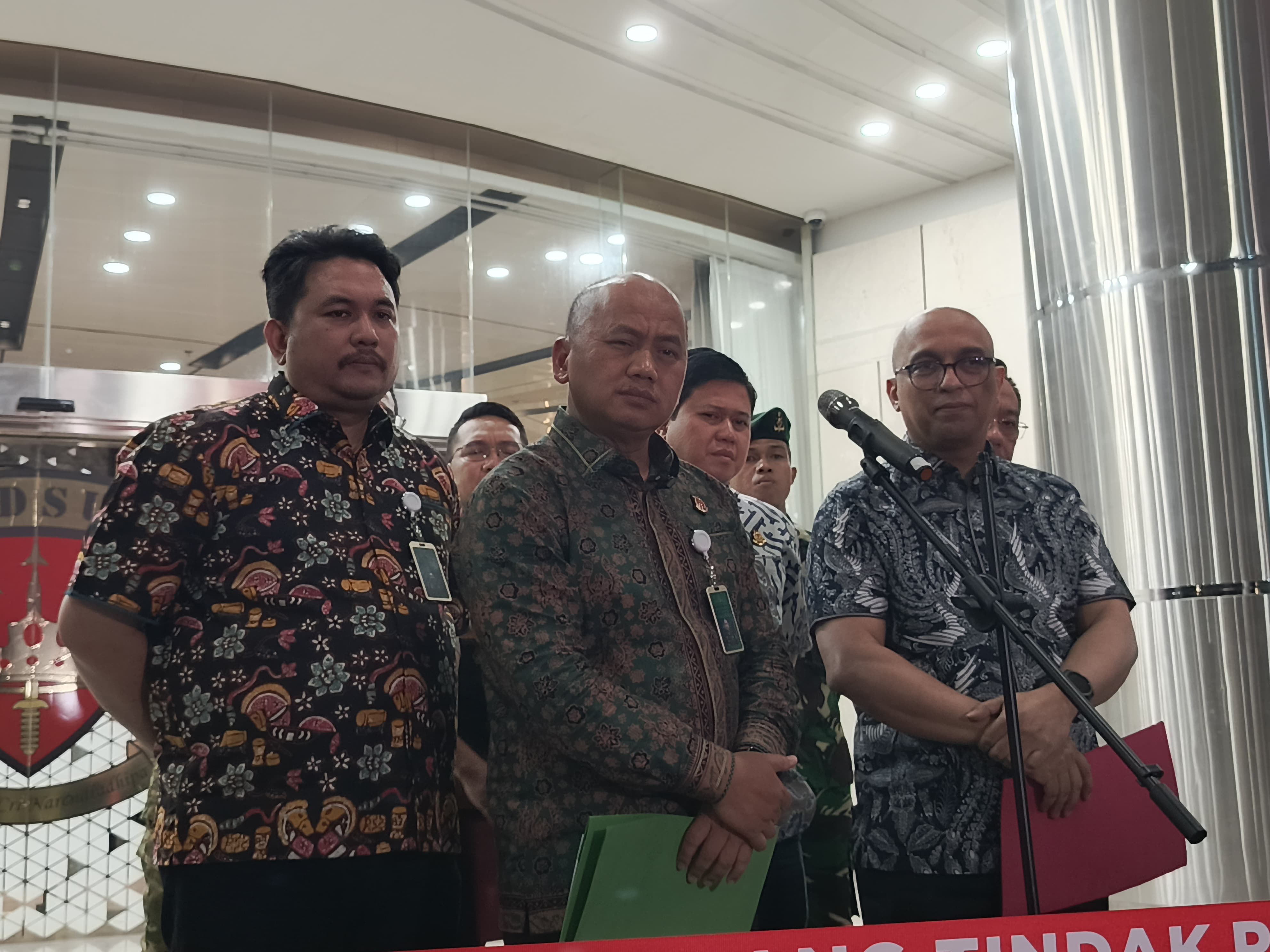 Dirdik Jampidsus Kejagung Syarief Sulaeman Nahdi saat konferensi pers, Jumat (12/6/2026). (BeritaNasional/Bachtiar)