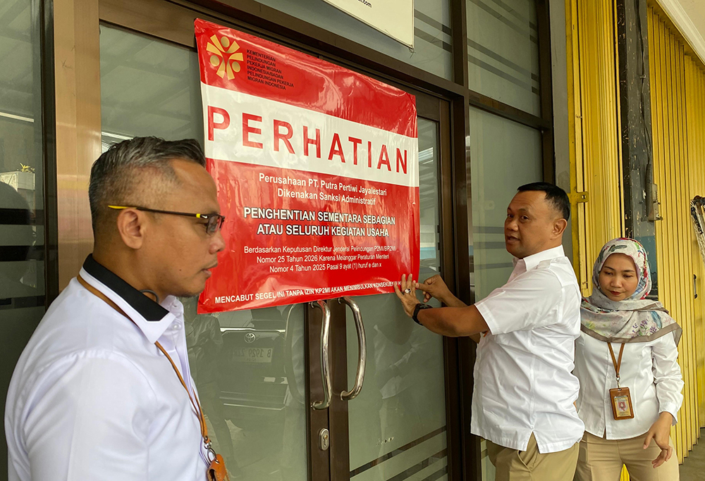 P2MI menghentikan sementara sebagian kegiatan usaha penempatan pekerja migran Indonesia milik PT Putra Pertiwi Jayalestari. (BeritaNasional/Elvis/HO P2MI)