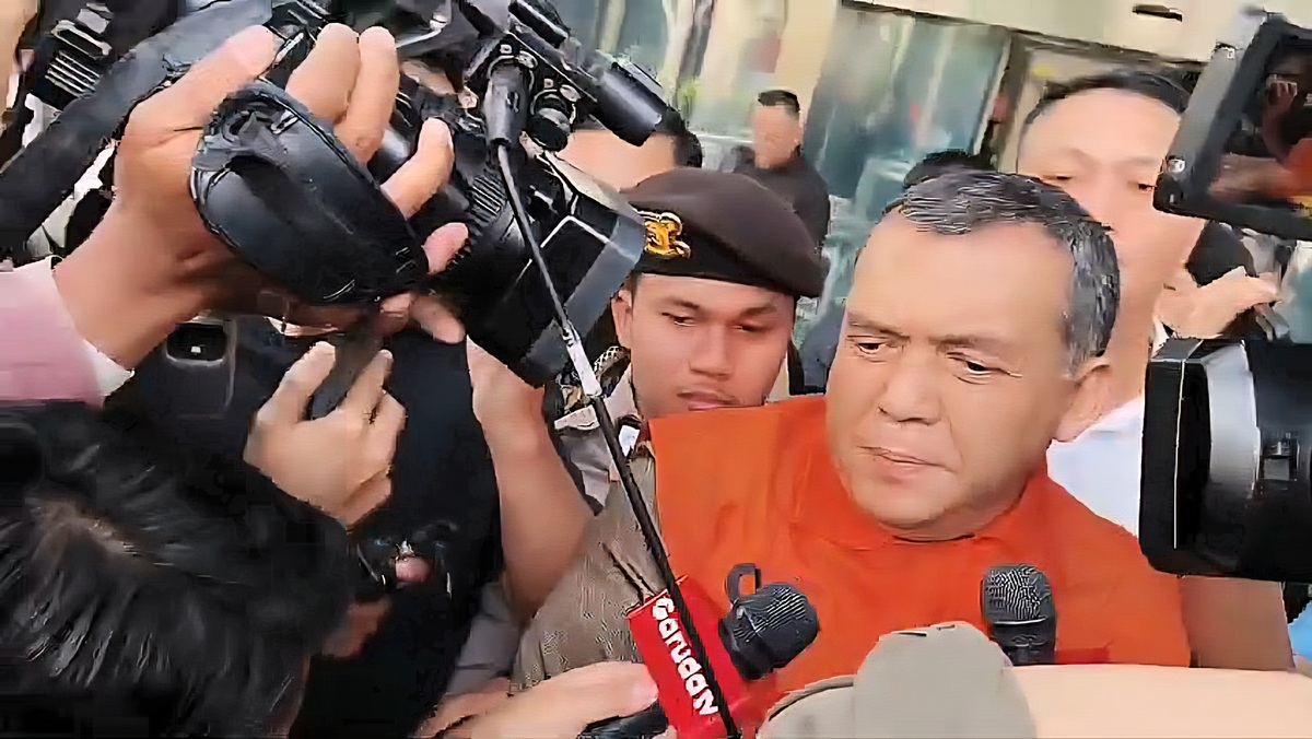 KPK Tahan Silmy Karim dalam Kasus Pengurusan Izin WNA. (BeritaNasional/Panji)