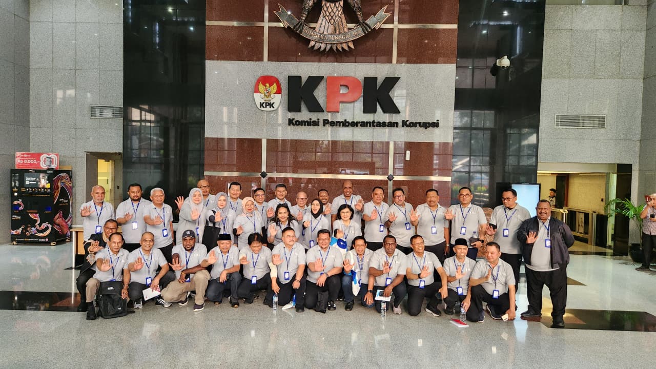 27 wakil gubernur dan pimpinan legislatif daerah ikut program antikorupsi atau PAKU Integritas KPK, Jumat (12/6/2026). (BeritaNasional/Panji)