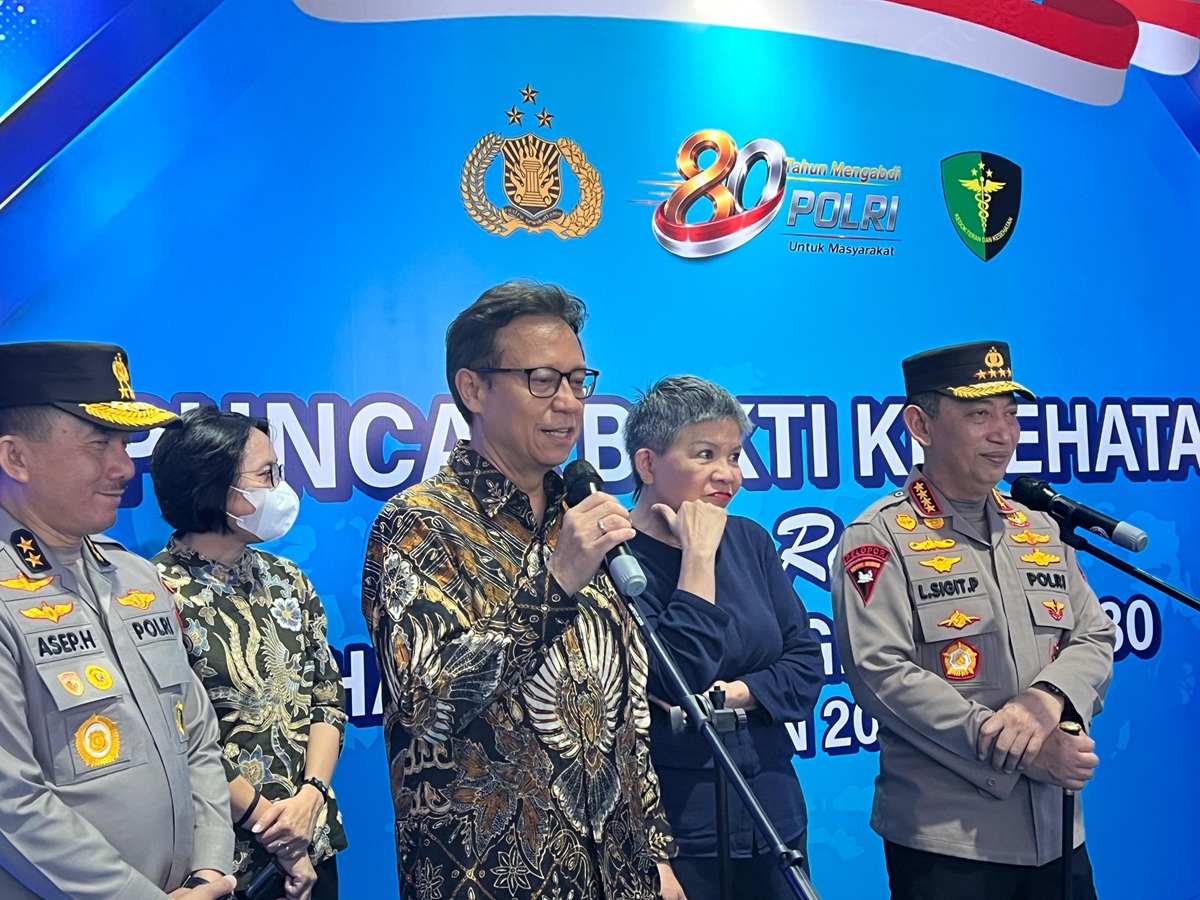 Menteri Kesehatan Budi Gunadi Sadikin saat memberikan keterangan. (BeritaNasional/Bachtiar)