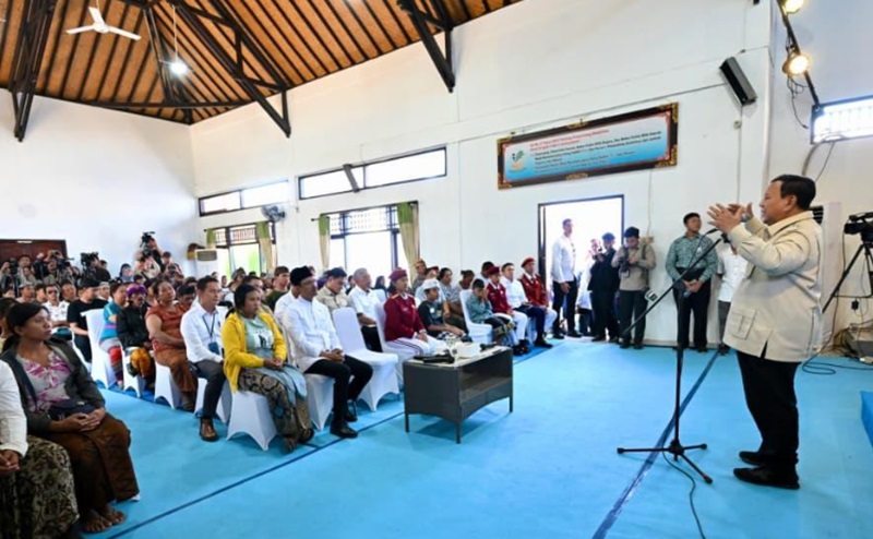 Kunjungan Presiden Prabowo Subianto ke SRMP 17 (Foto/Setpres)