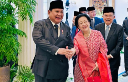 Momen pertamuan Prabowo Subianto dan Ketum PDIP Megawati Soekarnoputri. (BeritaNasional/tangkapan layar)