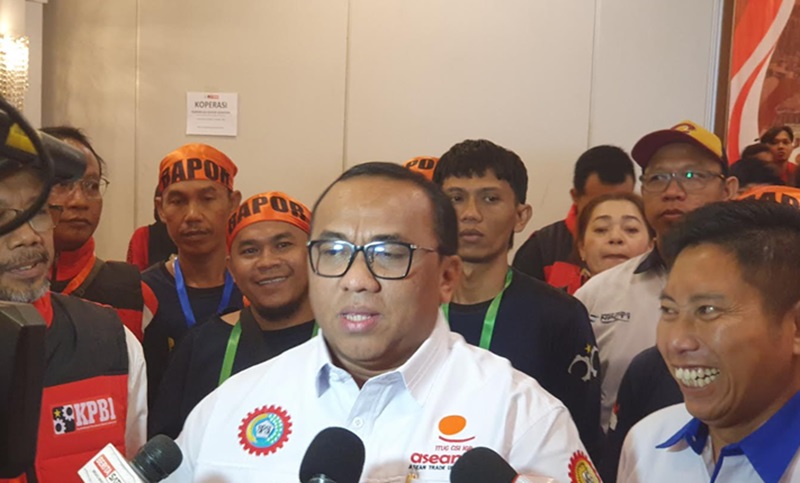Presiden Konfederasi Serikat Pekerja Seluruh Indonesia (KSPSI), Andi Gani Nena Wea (Beritanasional/Bachtiar)