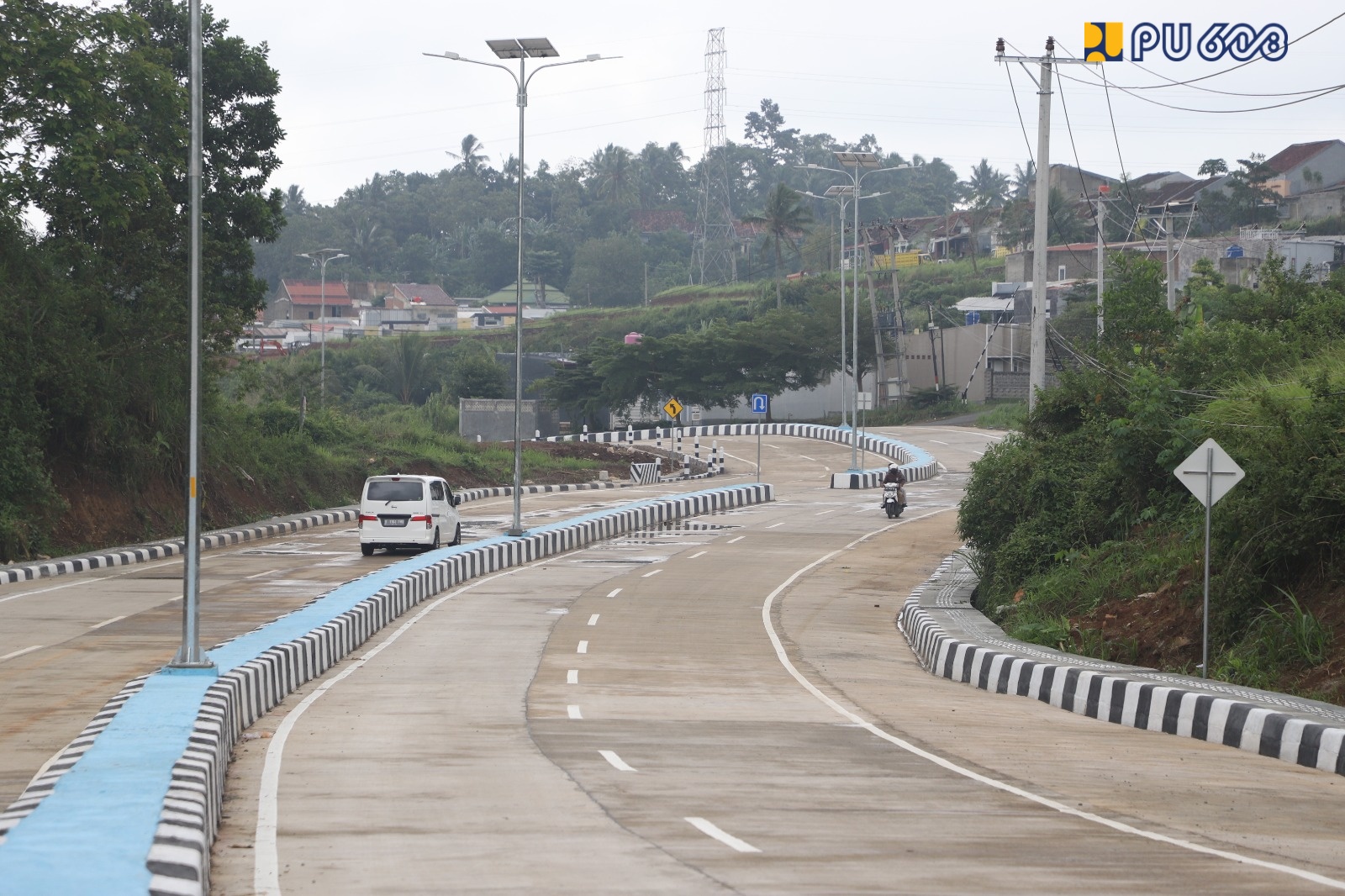 Jalan kawasan wisata alam di Kecamatan Kemiling Kota Bandar Lampung. (BeritaNasional/KemenPU)