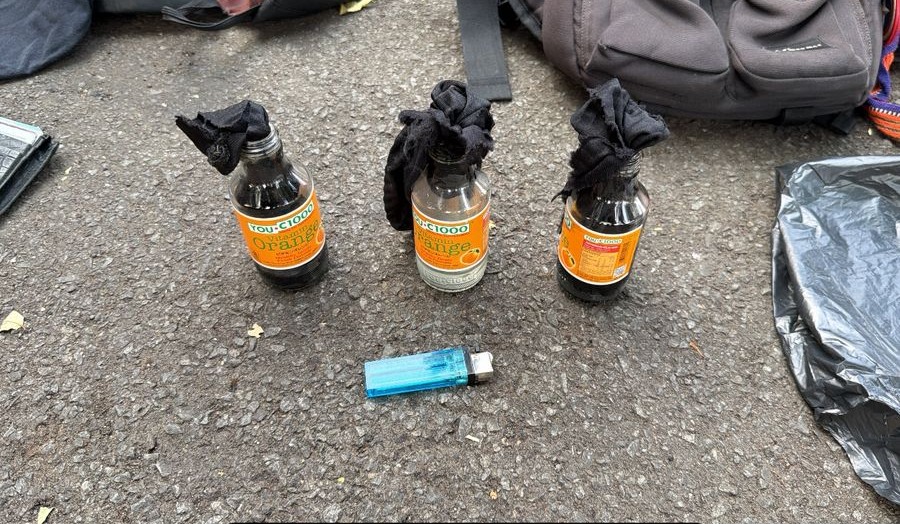 Polda Metro Jaya Tetapkan Pembawa Molotov di Aksi Mahasiswa sebagai Tersangka. (Foto/istimewa)