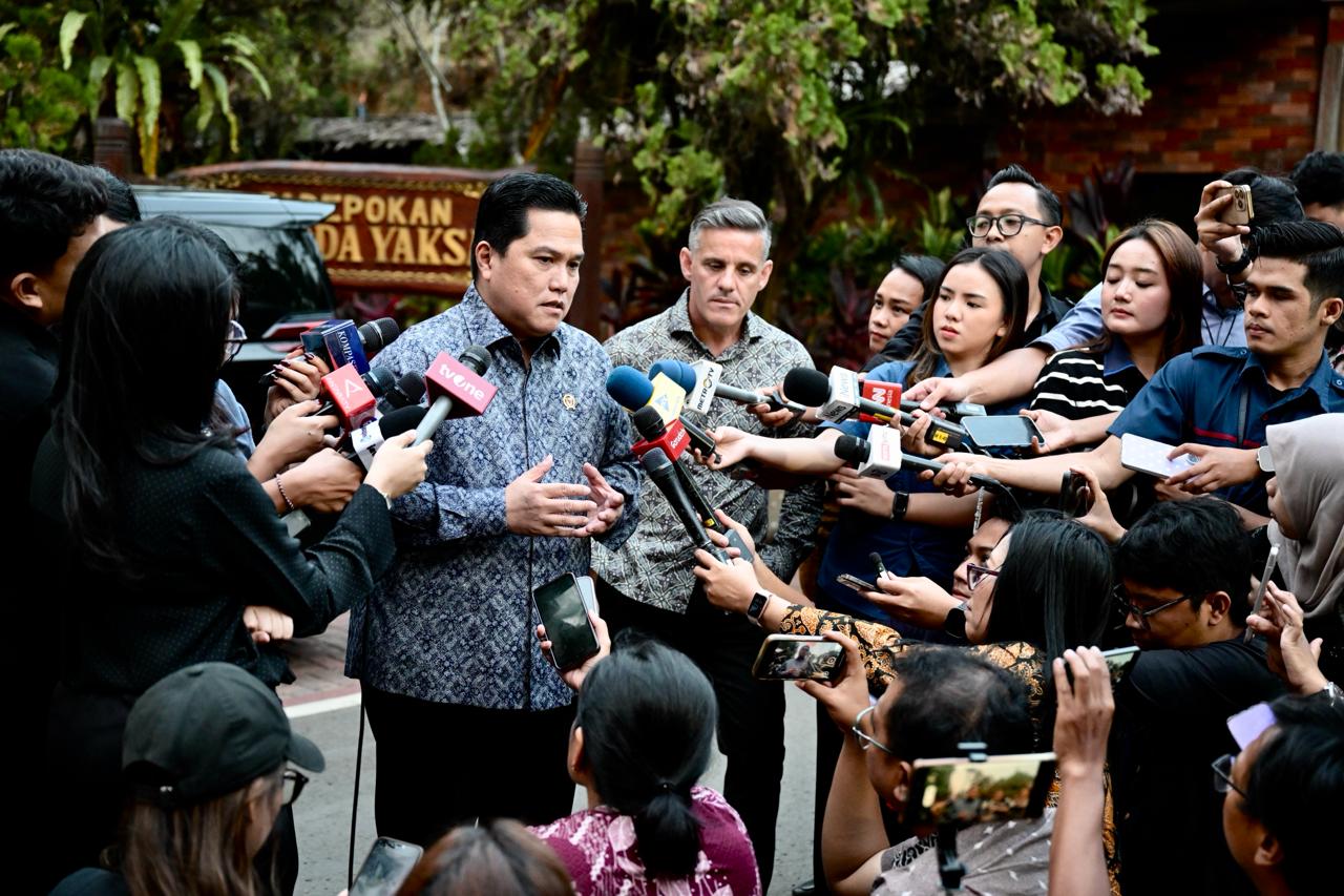 Menteri Pemuda dan Olahraga (Menpora) Erick Thohir (tengah). (Foto/BPMI)