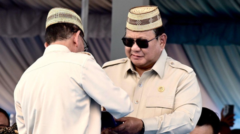 Prabowo terima Lencana Emas Adi Bhakti Tani Nelayan Maha Utama (Foto/Setpres)