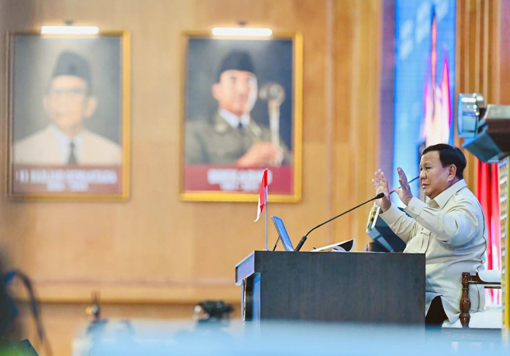 Presiden Prabowo Subianto memberikan sambutan pada penutupan Sarasehan Kebangsaan Konvensi Sains, Teknologi, dan Industri Indonesia (KSTI) Tahun 2026. (BeritaNasional/Elvis/HO Biro Pers Istana/Laily Rachev)
