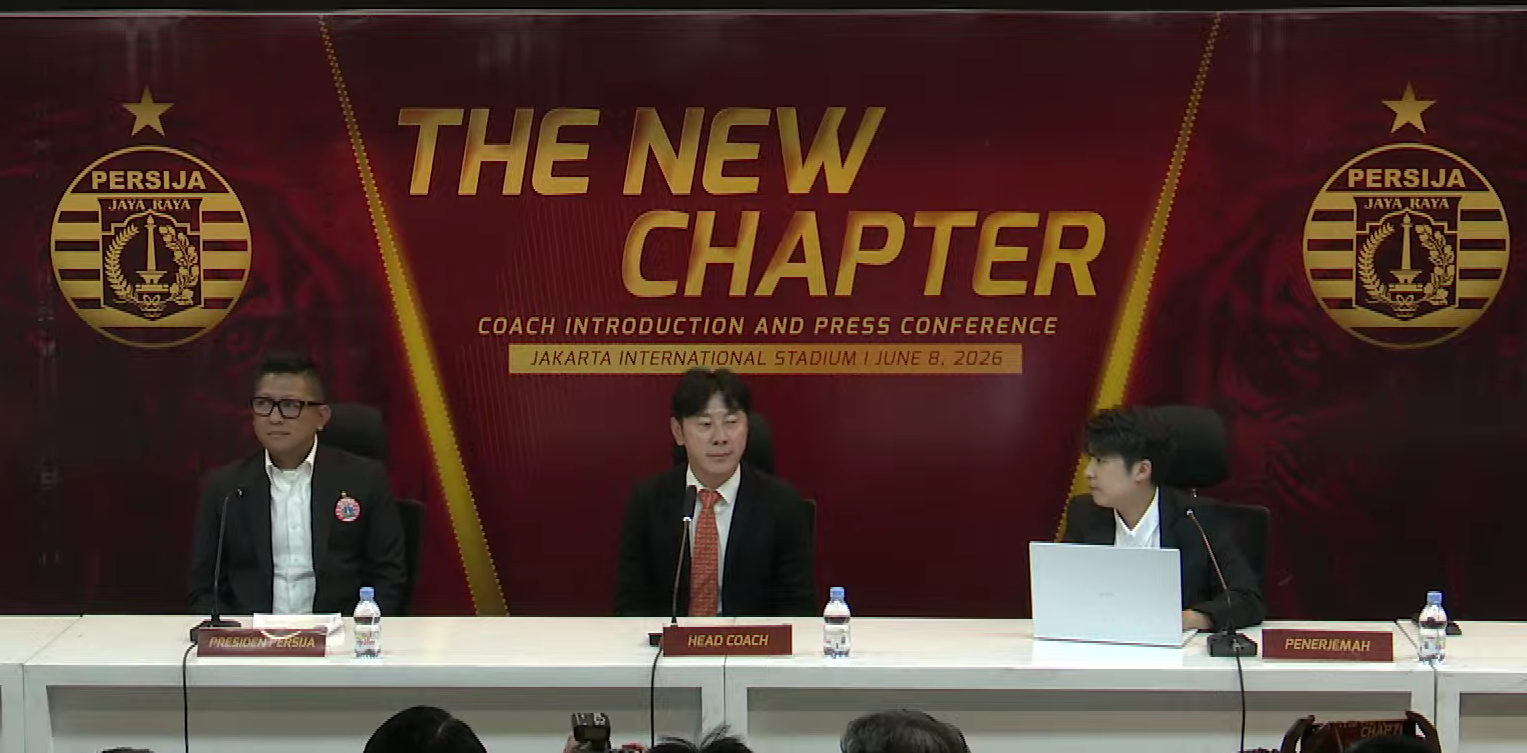 Shin Tae-yong Jadi Pelatih Baru Persija Jakarta. (Foto/YouTube Persija)