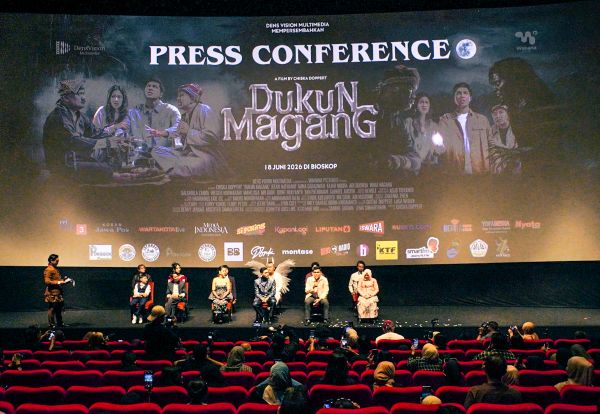 Konferensi pers film Dukun Magang di Jakarta. (Foto/doc media Dukun Magang)