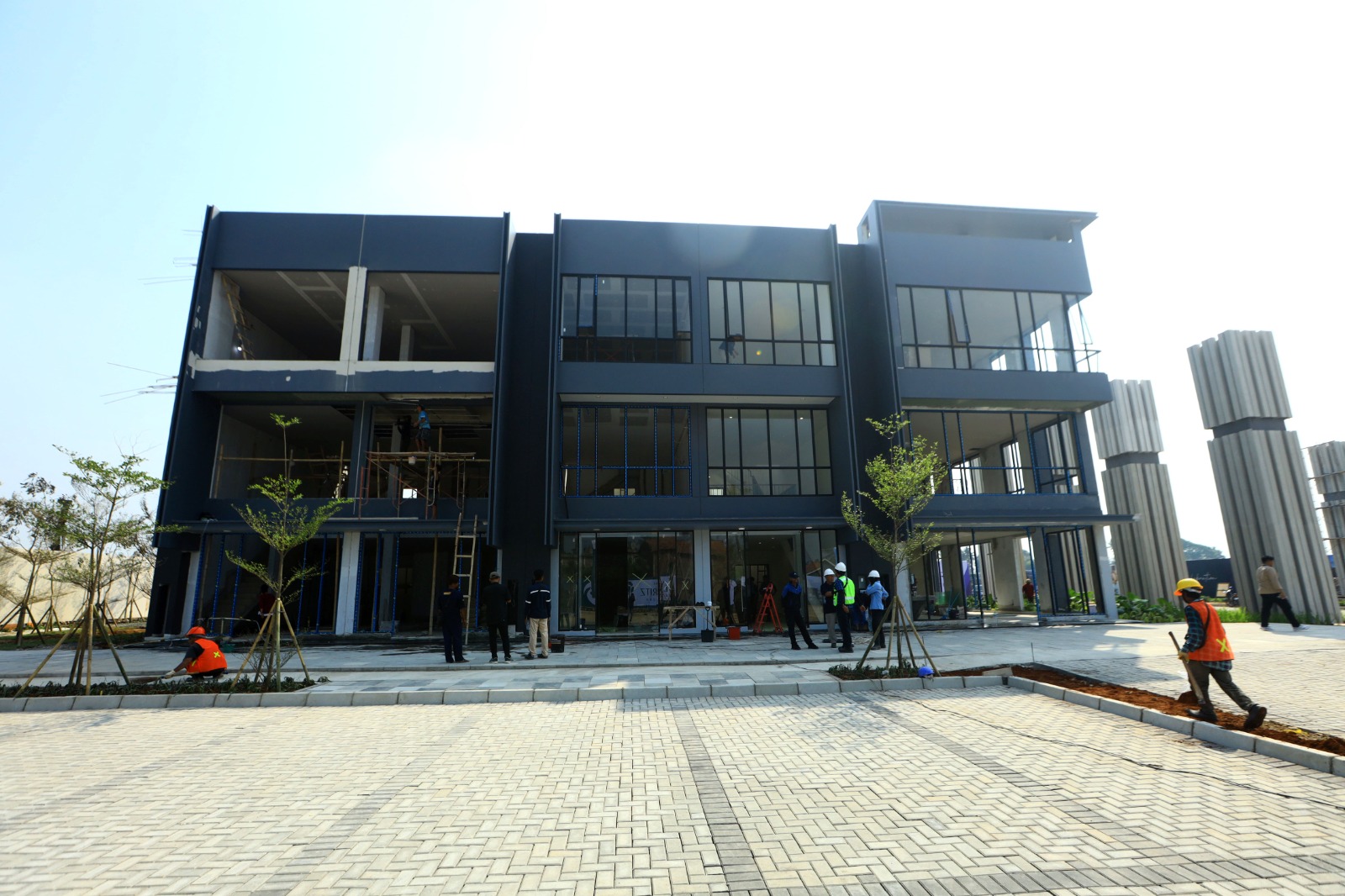 The Floritz Gallery Resmi Diluncurkan di Kawasan Asthara Skyfront City. (Foto/istimewa)