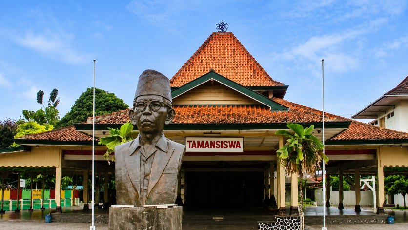 Peringatan 3 Juli - Hari Peringatan Berdirinya Taman Siswa - Taman Siswa Yogyakarta. (BeritaNasional/UGM)