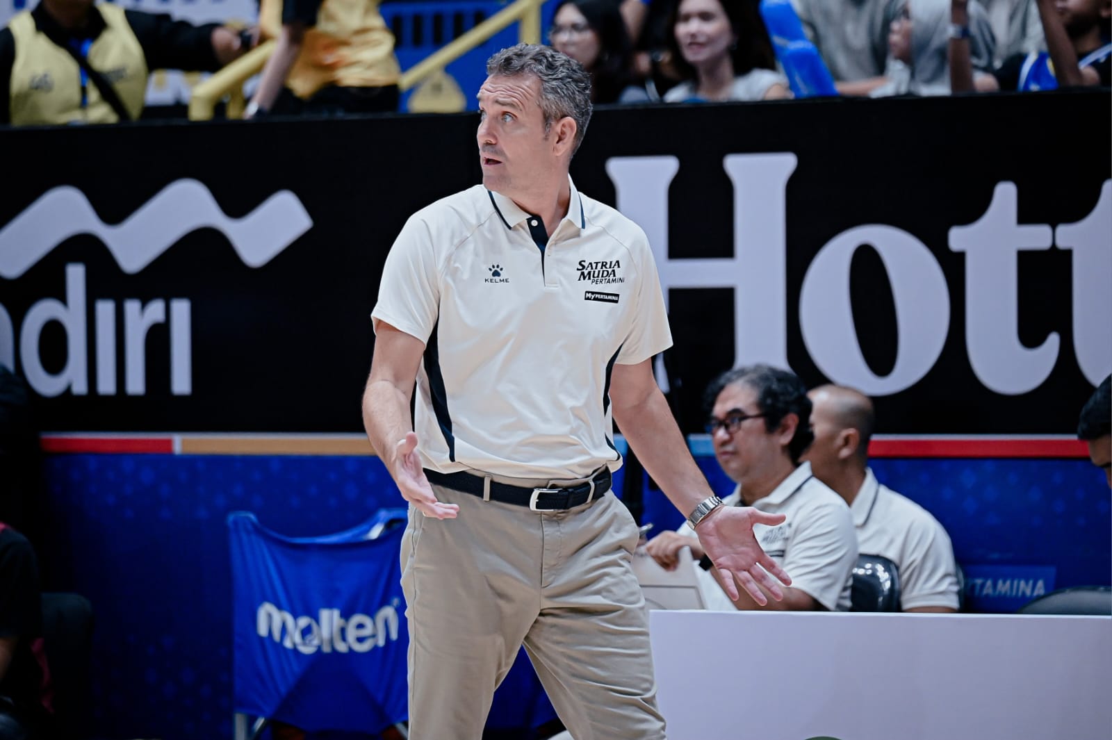 Djordje Jovicic dicopot sebagai pelatih Satria Muda Pertamina Bandung. (Foto/IBL)