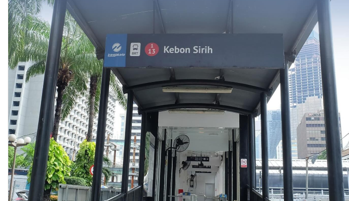 Halte Kebon Sirih Jakarta Pusat. (BeritaNasional/tangkapan layar)