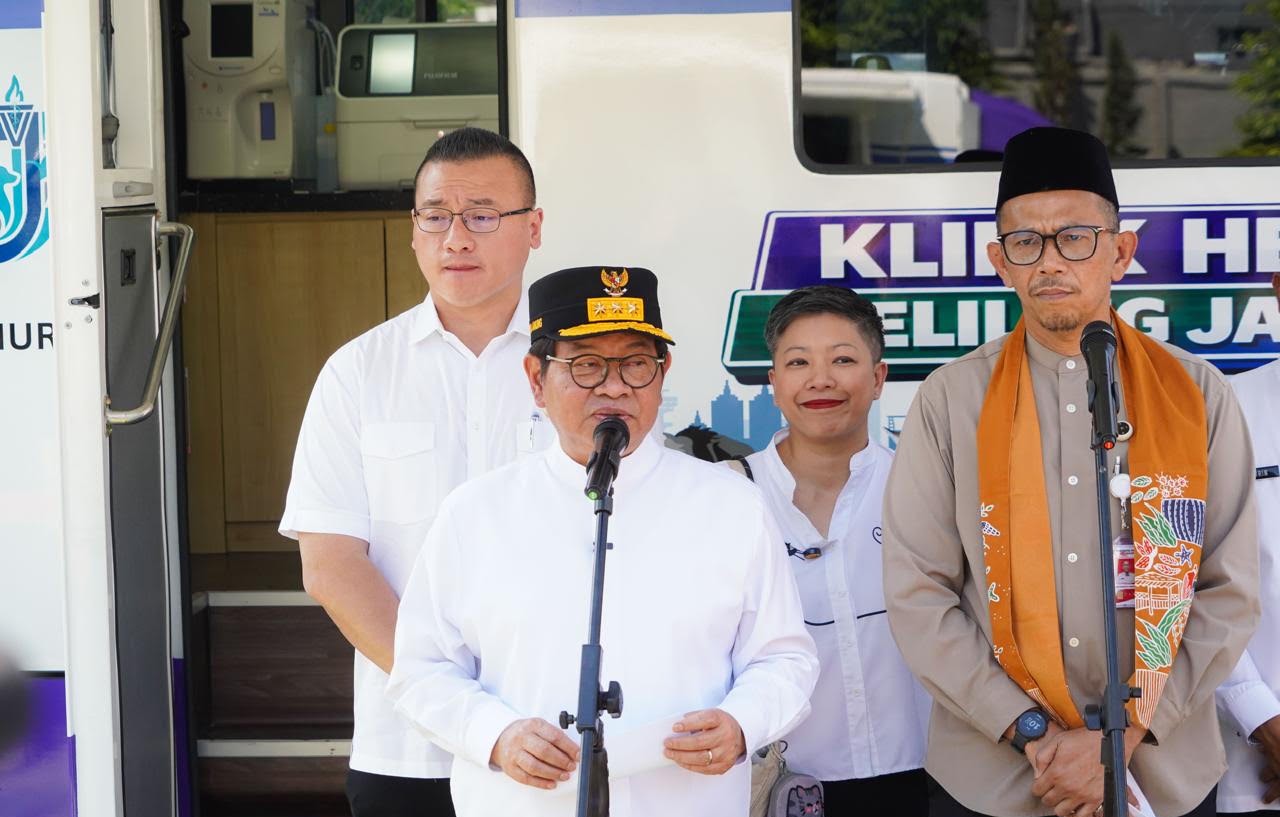 Gubernur Jakarta Pramono Anung saat peluncuran Mobil Klinik Hewan Keliling. (Foto/Pemprov Jakarta)