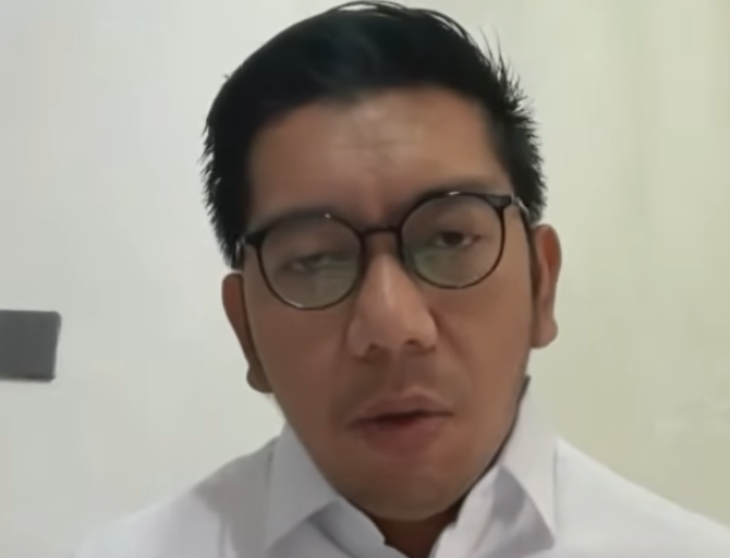 Deputi III Badan Komunikasi Pemerintah (Bakom) RI Kurnia Ramadhana. (BeritaNasional/tangkapan layar)