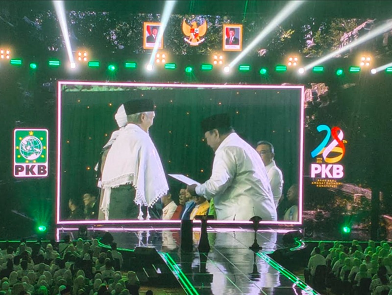 Ijtima Ulama Indonesia serahkan rekomendasi kepada Presiden Prabowo saat Harlah ke-28 PKB (Beritanasional/Ahda)