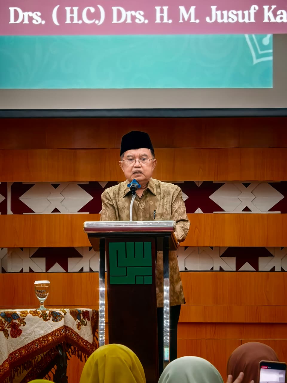 Ketua Umum Dewan Masjid Indonesia (DMI) Jusuf Kalla. (BeritaNasional/istimewa)