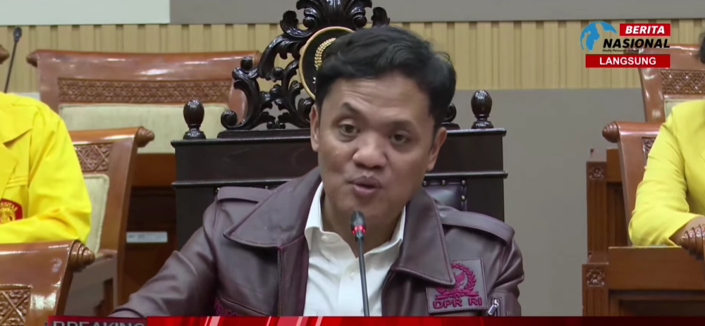 Ketua Komisi III DPR RI Habiburokhman saat mengawal penetapan eks Jampidsus Febrie Adriansyah. (Foto/Berita nasional TV)