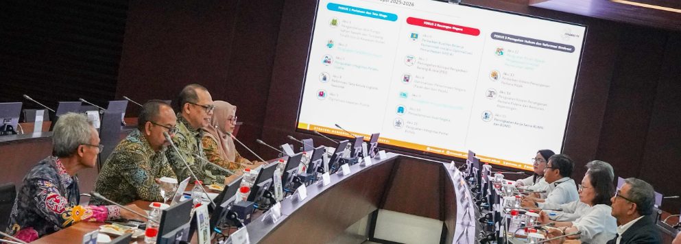 KPK dan Kementerian PU gelar rapat bersama. (BeritaNasional/Panji)