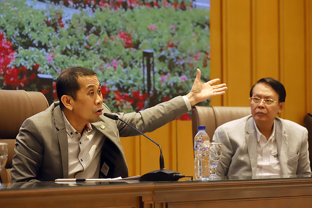 KWP bersama DPR gelar Diskusi bertajuk "Peran DPR dalam Mendukung Pertumbuhan Ekonomi Nasional". (BeritaNasional/Elvis Sendouw)