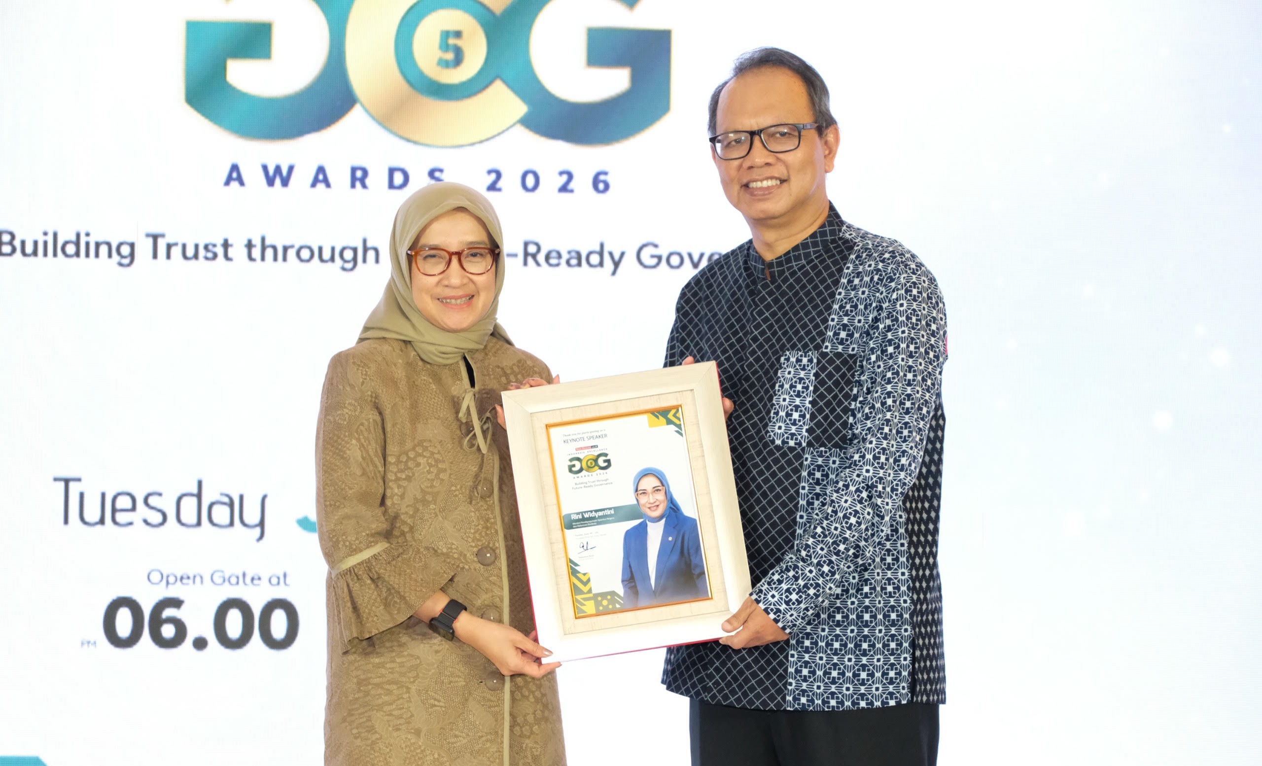Menteri Pendayagunaan Aparatur Negara dan Reformasi Birokrasi Rini Widyantini (kiri). (Foto/Ist)