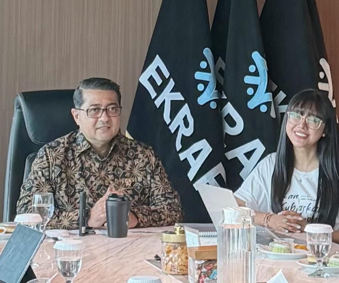 Menteri Ekonomi Kreatif Republik IndonesiaTeuku Riefky menerima Ferly Halim di Gedung Kementerian Ekonomi Kreatif. (Foto/instagram itsferlyhalim)