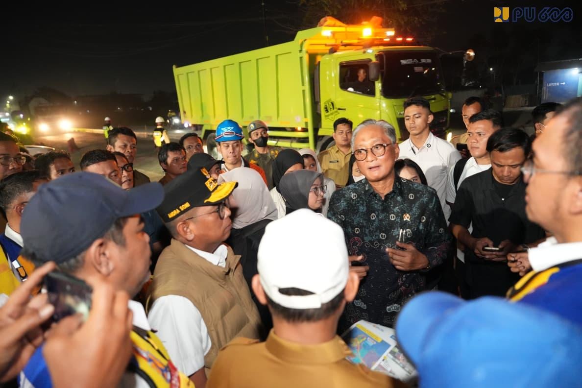 Menteri PU Dody Hanggodo saat di Banten. (BeritaNasional/KemenPU)
