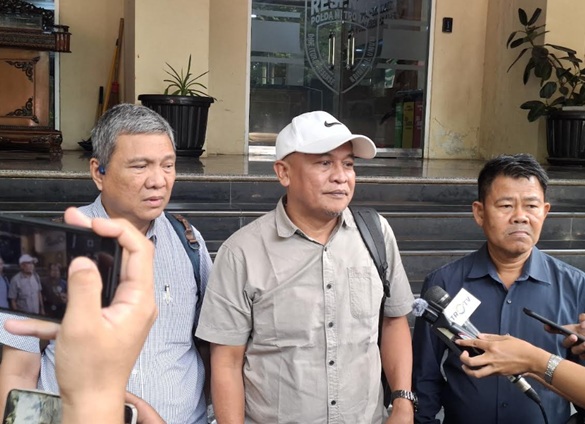 PWI kembali mendatangi Mapolda Metro Jaya laporkan Hotman Paris (Beritanasional/Bachtiar)