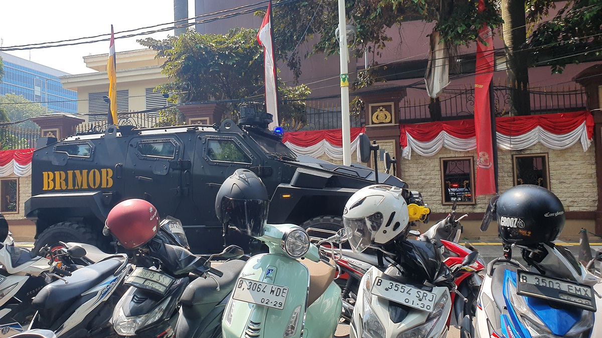 Mobil Rantis Brimob Siaga di Mabes Polri. (BeritaNasional/Bachtiar)