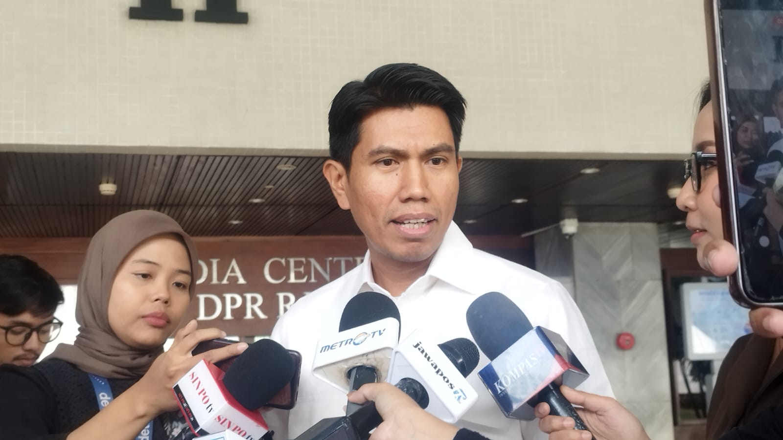 Wakil Ketua Komisi II DPR RI Bahtra Banong. (BeritaNasional/Ahda)