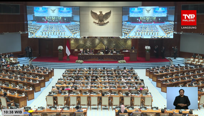 Paripurna DPR RI Sahkan 9 Anggota KPI Pusat Periode 2026-2029. (Foto/YouTube TV Parlemen)