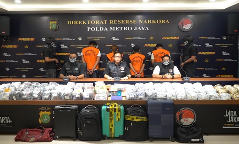 Polda Metro ungkap peredaran 8.698 cartridge vape etomidate (Beritanasional/Bachtiar)