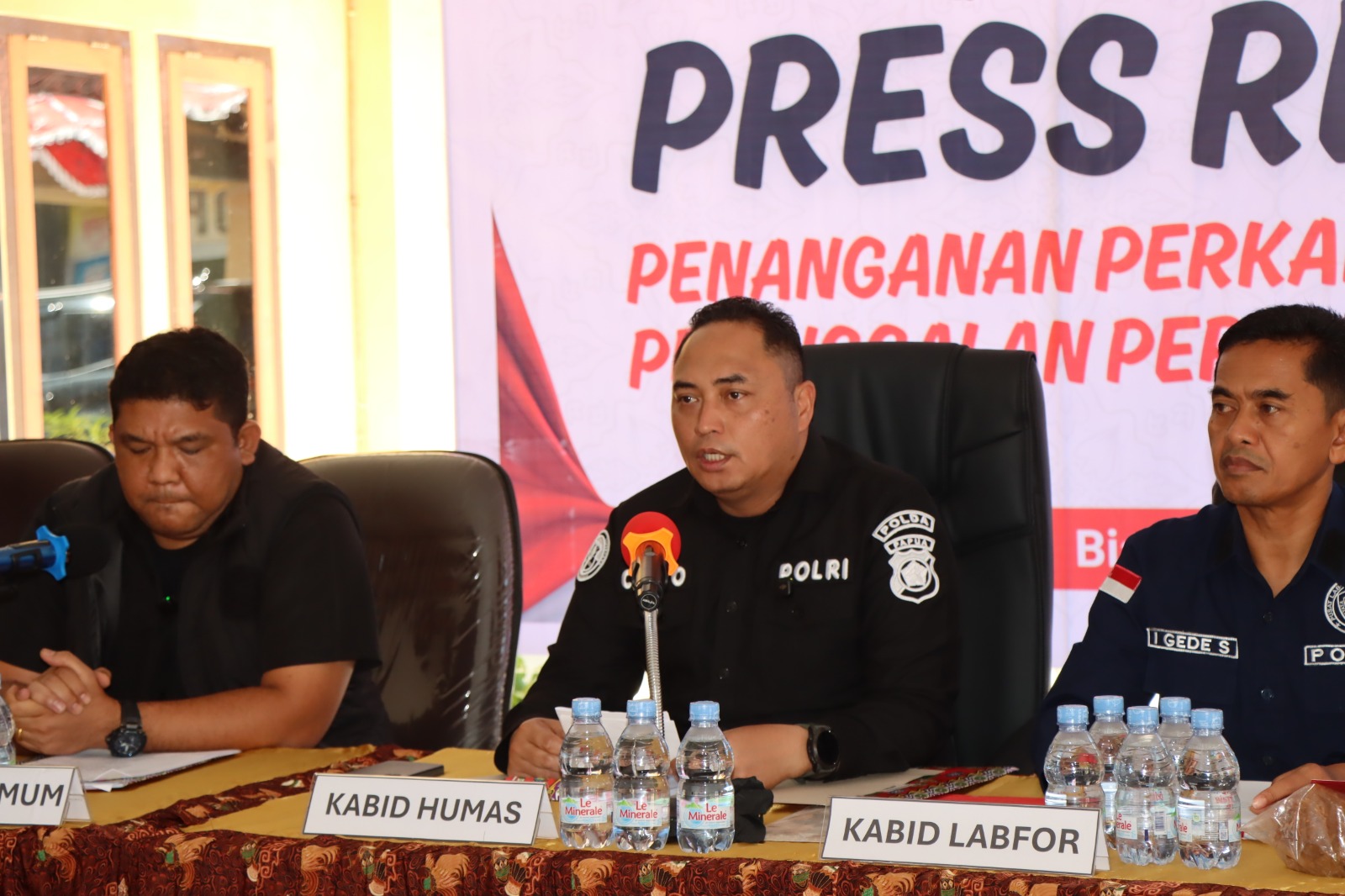 epala Bidang Hubungan Masyarakat (Kabid Humas) Polda Papua, Komisaris Besar Polisi Cahyo Sukarnito. (Foto/Polda Papua)