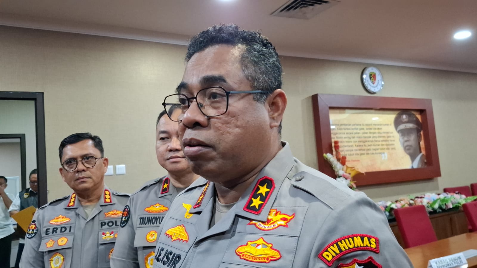 Kadiv Humas Mabes Polri Irjen Pol. Johnny Eddizon Isir. (BeritaNasional/Bachtiar)