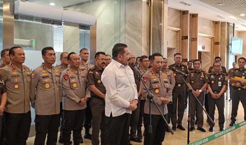 Jaksa Agung ST Burhanuddin terima kunjungan Kapolri (Beritanasional/Bachtiar)