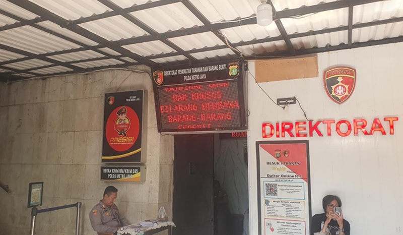 Don Ritto masih ditahan di Rutan Polda Metro (Beritanasional/Bachtiar)
